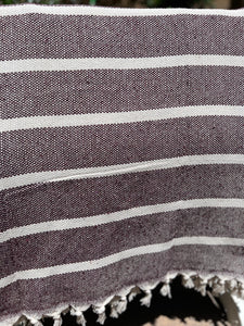 Red_Turkish_Blanket-TweedStyle-Upclose